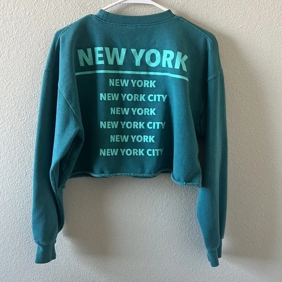 Wild Fable Crewneck Cropped Sweatshirt - Picture 3 of 3